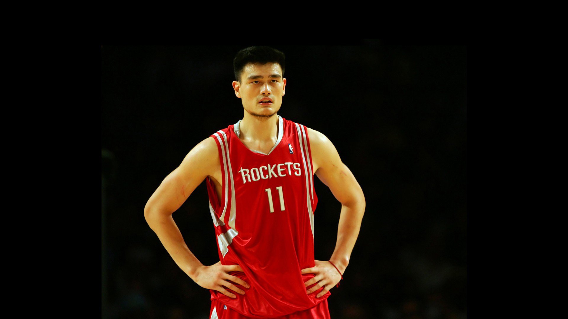 bet365官网站-止颓之战，深圳男篮的国际比赛日启示录—从葡超到NBA，金州勇士防线松动下的CBA突围